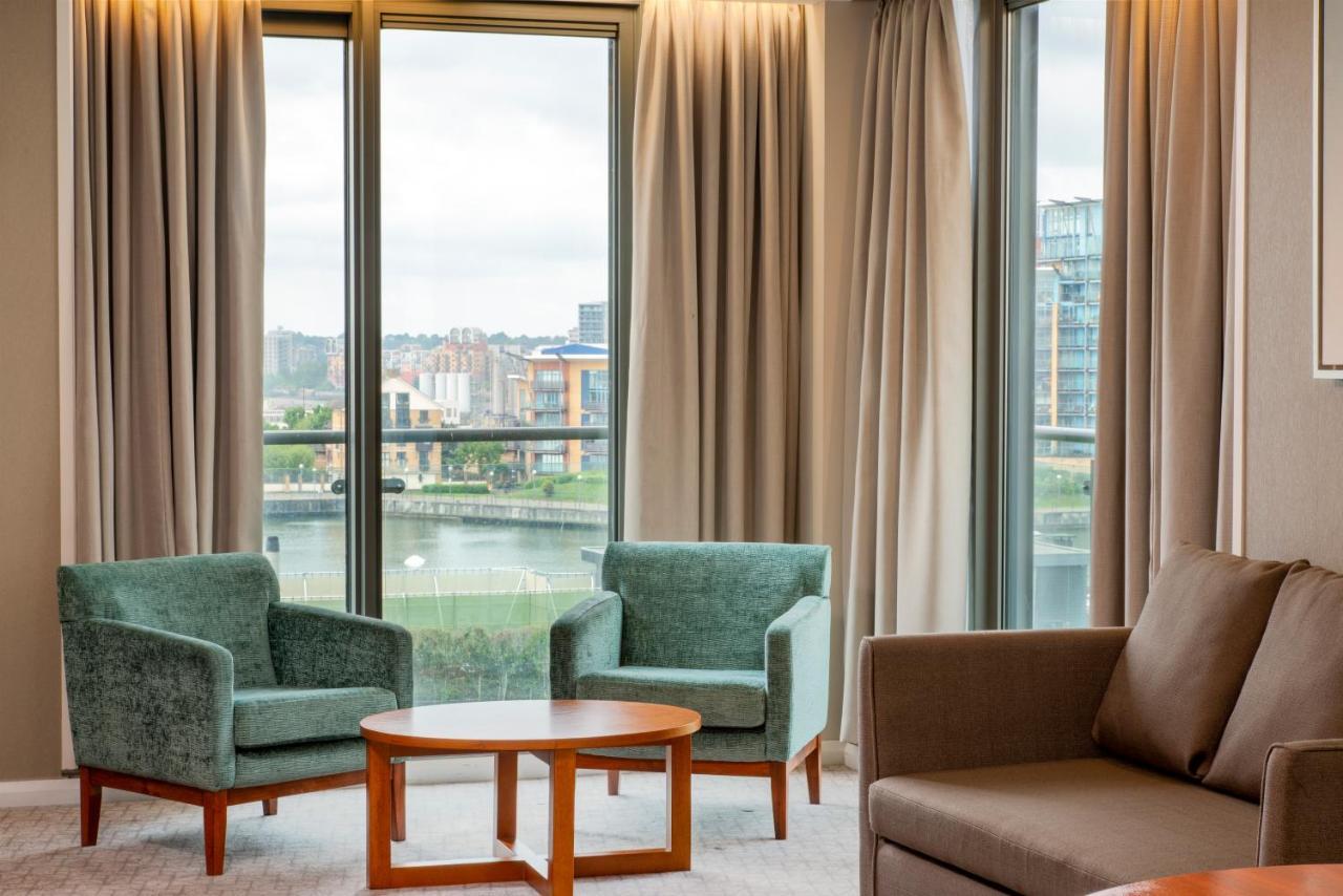 Отель Crowne Plaza London - Docklands By Ihg Экстерьер фото