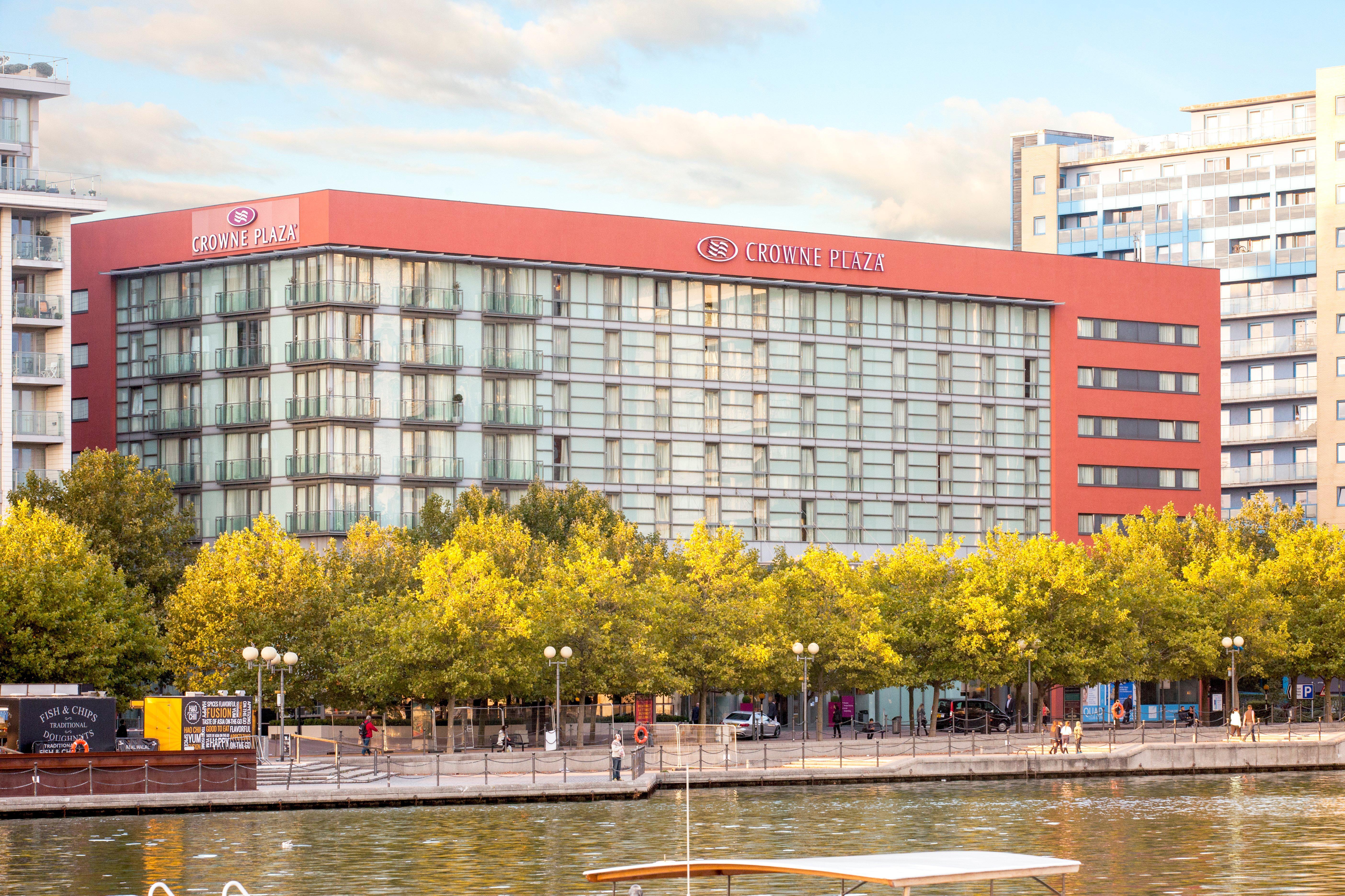 Отель Crowne Plaza London - Docklands By Ihg Экстерьер фото